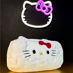 Hello Kitty handbag